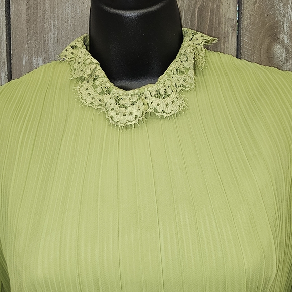 MISS ELLIETTE CALIFORNIA Vintage Chiffon Pleated With Lace Green‎ Size XS Lot CC - Picture 6 of 15